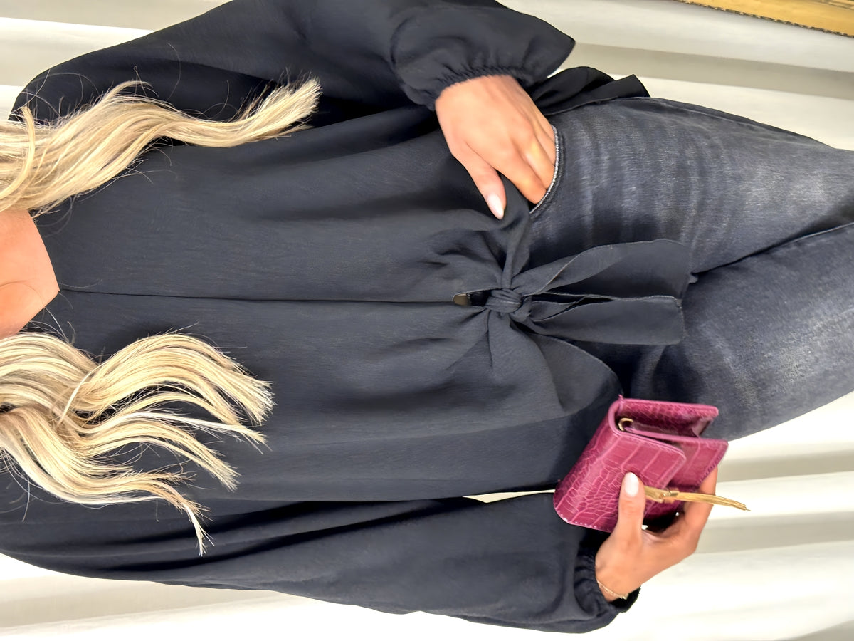 Effortlessly Stylish: Abigail V-Neck Long Sleeve Tie Front Top