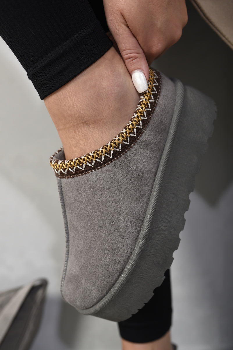 Detail Low Ankle Platform Slipper Boots-Aztec
