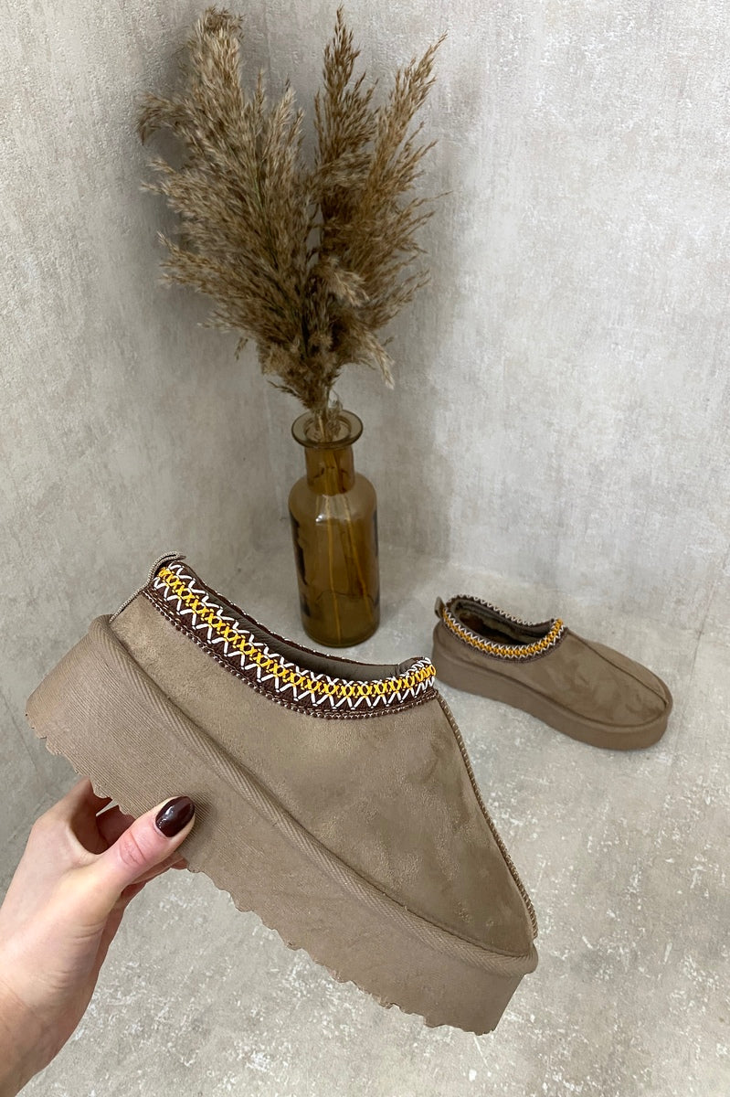 Detail Low Ankle Platform Slipper Boots-Aztec