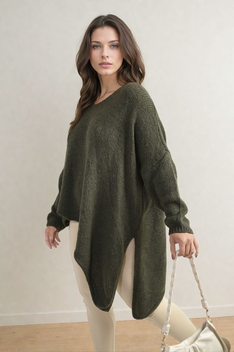 Oversized Knitted Jumper-Asymmetric