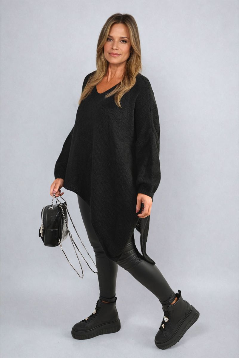 Oversized Knitted Jumper-Asymmetric